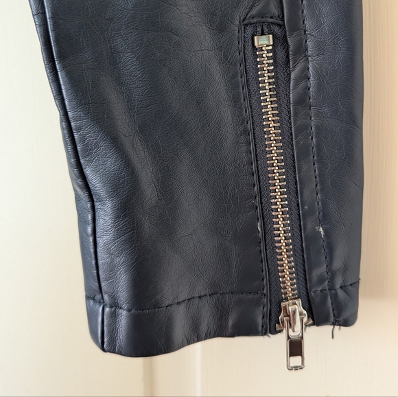 Ashley Outerwear by 26 International Vegan Motorcycle Jacket - Navy M - Picture 5 of 5
